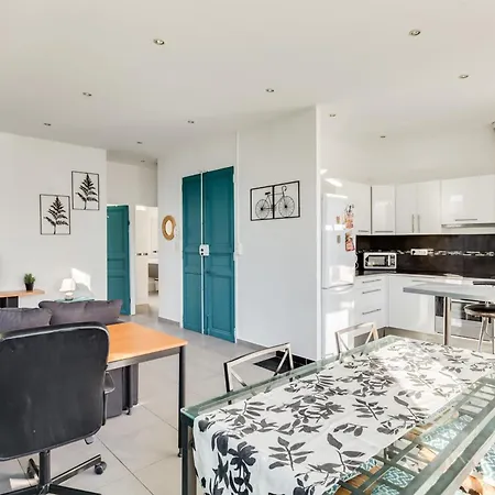 Beau T2 Renovated Coeur De - Cours Juliencastellane - Air Marseille